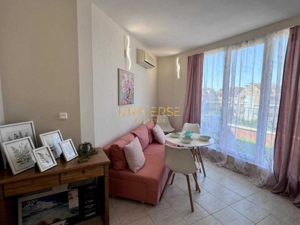 Двустаен апартамент в к.к. Слънчев бряг - 59500 кв.м за 1 €/кв.м - Снимка #1