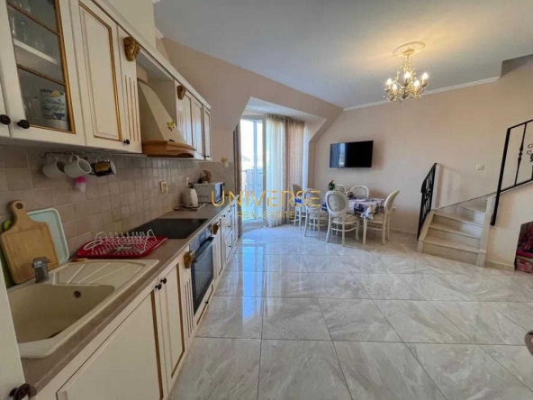 Четиристаен апартамент в к.к. Слънчев бряг - 134 кв.м за 1381 €/кв.м - Снимка #1