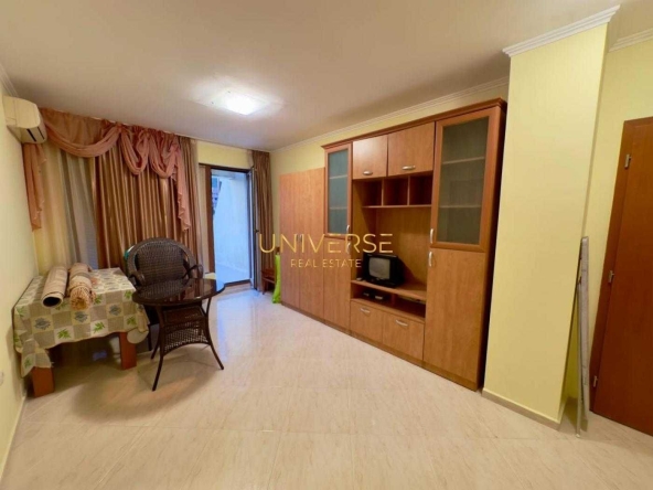 Четиристаен апартамент в Свети Влас - 295 кв.м за 950 €/кв.м - Снимка #1