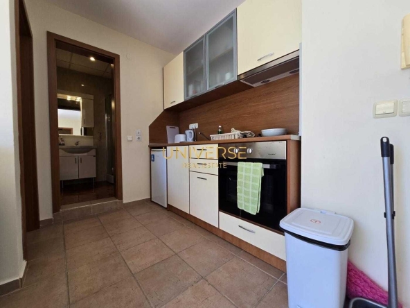 Тристаен апартамент в к.к. Слънчев бряг - 65 кв.м за 1154 €/кв.м - Снимка #1