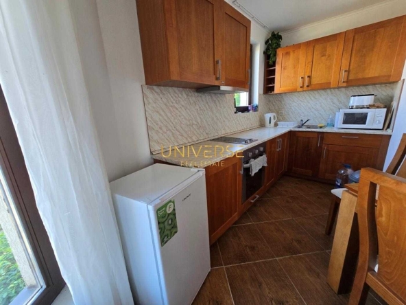 Тристаен апартамент в с. Кошарица, Област Бургас - 89000 кв.м за 1 €/кв.м - Снимка #1