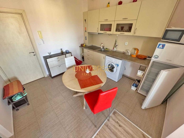 Двустаен апартамент в к.к. Слънчев бряг - 53 кв.м за 1312 €/кв.м - Снимка #1