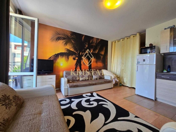 Едностаен апартамент в к.к. Слънчев бряг - 40 кв.м за 1375 €/кв.м - Снимка #1