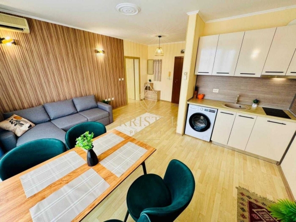 Двустаен апартамент в к.к. Слънчев бряг - 60 кв.м за 1317 €/кв.м - Снимка #1