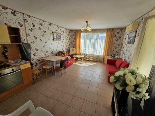 Двустаен апартамент в к.к. Слънчев бряг - 65 кв.м за 1193 €/кв.м - Снимка #1