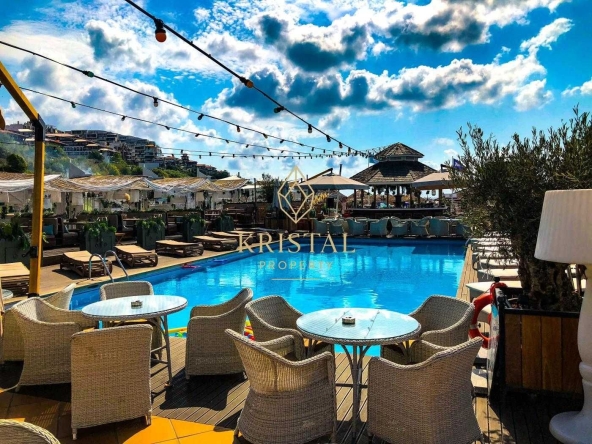 Двустаен апартамент в Свети Влас - 54 кв.м за 1945 €/кв.м - Снимка #1