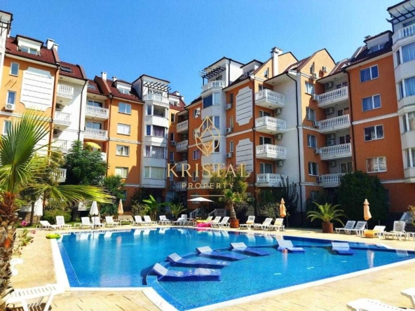 Тристаен апартамент в к.к. Слънчев бряг - 75 кв.м за 1227 €/кв.м - Снимка #1