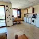 Тристаен апартамент в к.к. Слънчев бряг - 77 кв.м за 1072 €/кв.м - Снимка #1