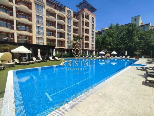 Двустаен апартамент в к.к. Слънчев бряг - 50 кв.м за 1660 €/кв.м - Снимка #1