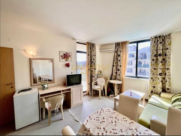 Тристаен апартамент в к.к. Слънчев бряг - 73 кв.м за 1055 €/кв.м - Снимка #1