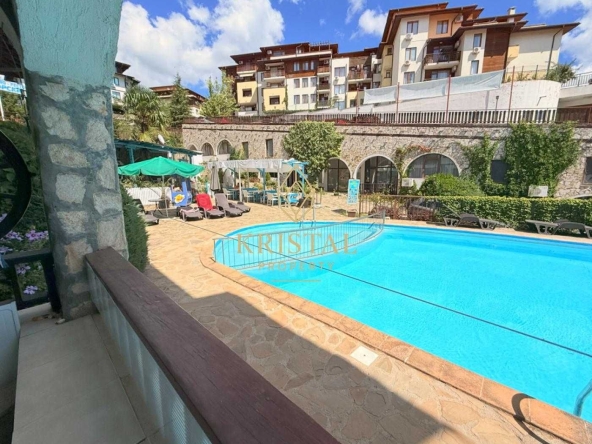 Двустаен апартамент в к.к. Слънчев бряг - 65 кв.м за 604 €/кв.м - Снимка #1