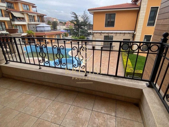 Двустаен апартамент в Свети Влас - 65 кв.м за 1524 €/кв.м - Снимка #1