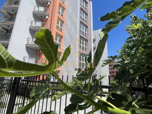 Двустаен апартамент в к.к. Слънчев бряг - 46 кв.м за 1379 €/кв.м - Снимка #1