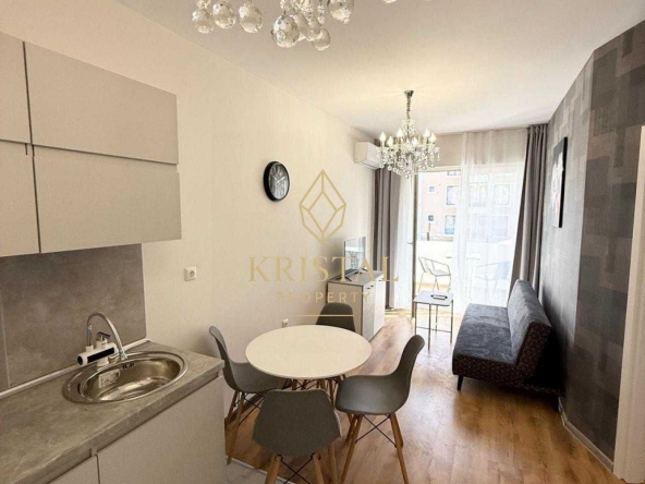 Двустаен апартамент в Свети Влас - 45 кв.м за 1712 €/кв.м - Снимка #1