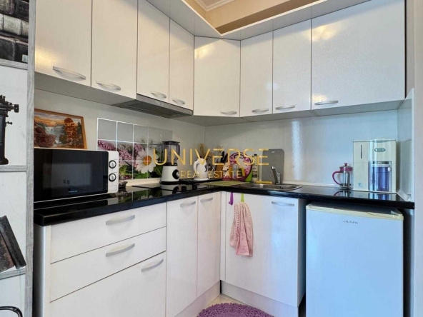 Двустаен апартамент в к.к. Слънчев бряг - 50 кв.м за 2100 €/кв.м - Снимка #1