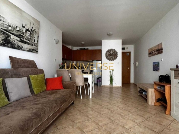 Двустаен апартамент в к.к. Слънчев бряг - 74 кв.м за 566 €/кв.м - Снимка #1