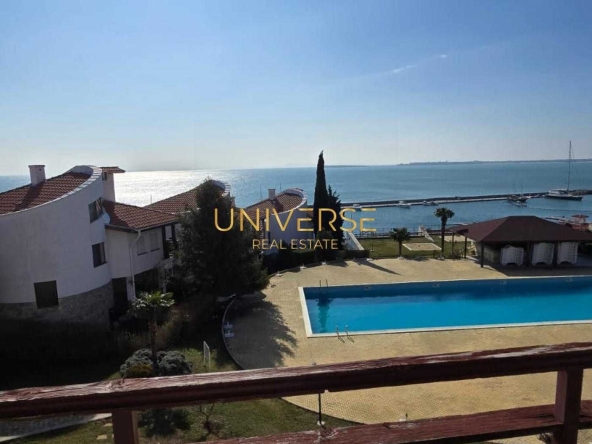 Двустаен апартамент в к.к. Слънчев бряг - 66 кв.м за 1940 €/кв.м - Снимка #1