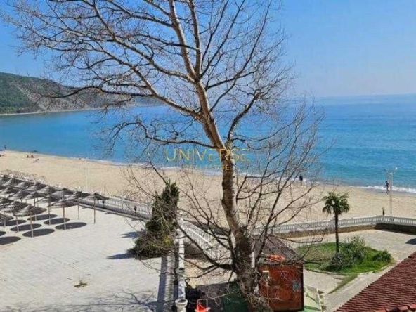 Двустаен апартамент в к.к. Елените - 106 кв.м за 614 €/кв.м - Снимка #1