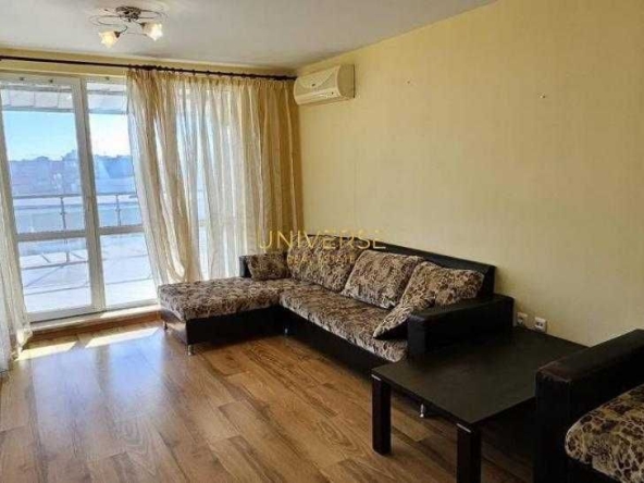 Тристаен апартамент в Поморие - 116 кв.м за 576 €/кв.м - Снимка #1