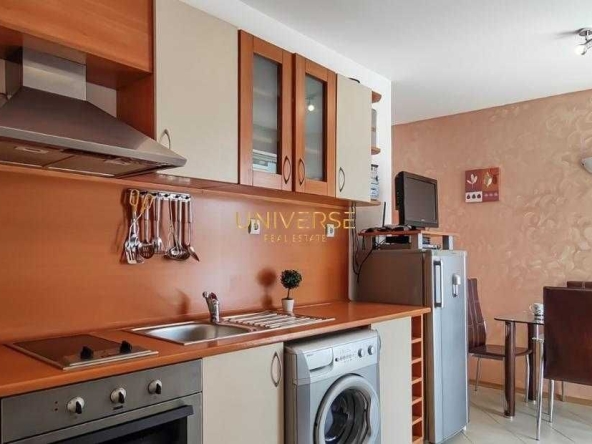 Двустаен апартамент в к.к. Слънчев бряг - 65 кв.м за 1070 €/кв.м - Снимка #1