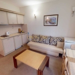 Двустаен апартамент в к.к. Слънчев бряг - 56 кв.м за 983 €/кв.м - Снимка #1