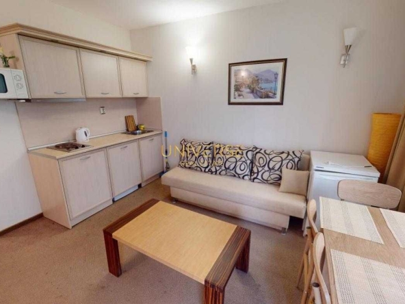 Двустаен апартамент в к.к. Слънчев бряг - 56 кв.м за 983 €/кв.м - Снимка #1