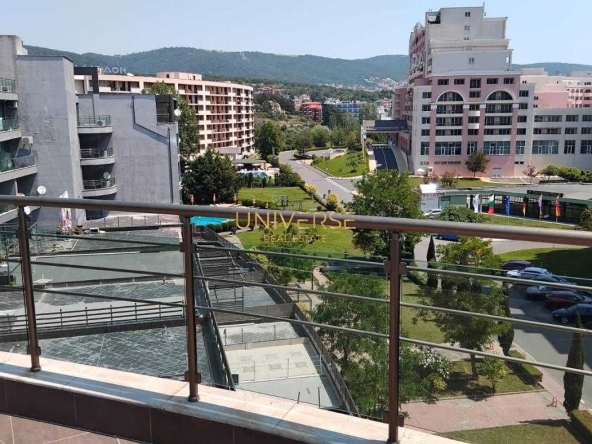 Двустаен апартамент в к.к. Слънчев бряг - 54 кв.м за 1269 €/кв.м - Снимка #1