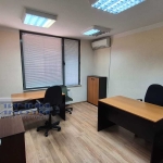 Дава се под наем Офис в София, Център - 100 кв.м за 900 € - Снимка #1