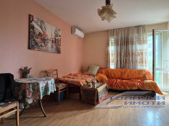 Тристаен апартамент в София, Студентски град - 88 кв.м за 2444 €/кв.м - Снимка #1