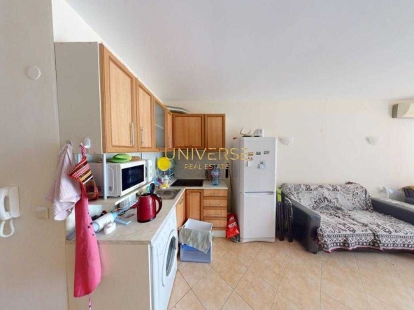 Двустаен апартамент в к.к. Слънчев бряг - 74 кв.м за 517 €/кв.м - Снимка #1