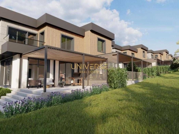 Четиристаен апартамент в с. Кошарица, Област Бургас - 170 кв.м за 1971 €/кв.м - Снимка #1