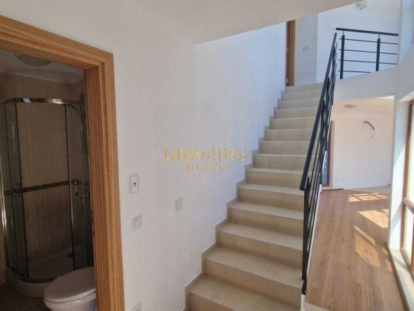 Къща в к.к. Слънчев бряг - 180 кв.м за 700 €/кв.м - Снимка #1