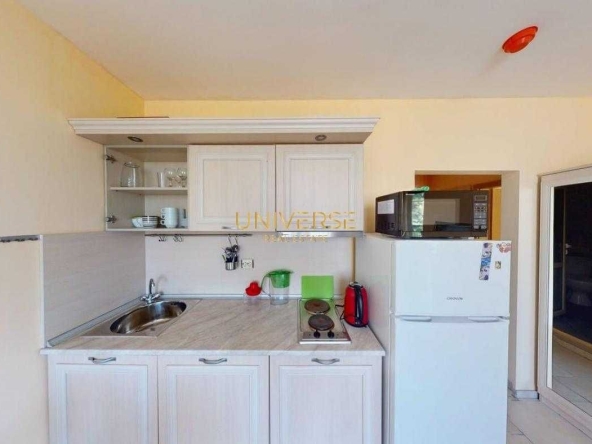 Двустаен апартамент в к.к. Слънчев бряг - 61 кв.м за 1181 €/кв.м - Снимка #1