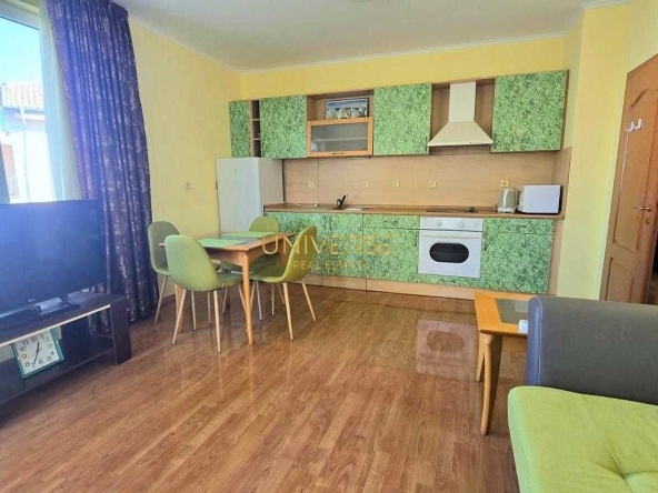 Тристаен апартамент в к.к. Слънчев бряг - 80 кв.м за 590 €/кв.м - Снимка #1