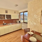 Тристаен апартамент в к.к. Слънчев бряг - 94 кв.м за 534 €/кв.м - Снимка #1