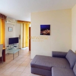 Тристаен апартамент в к.к. Слънчев бряг - 74 кв.м за 973 €/кв.м - Снимка #1