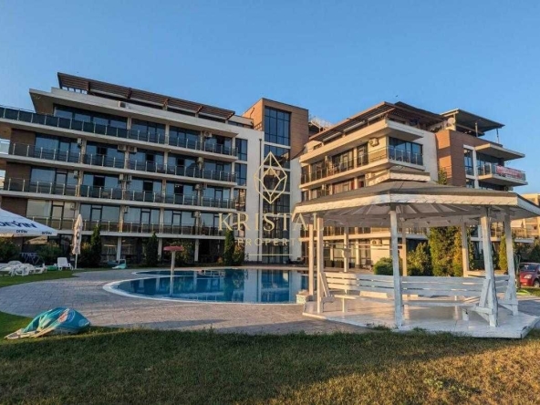 Двустаен апартамент в Свети Влас - 61 кв.м за 803 €/кв.м - Снимка #1