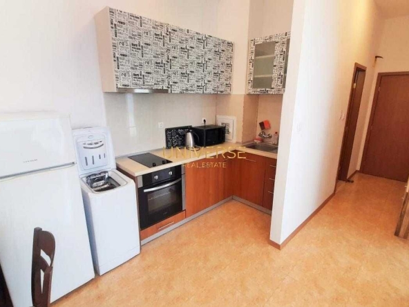 Двустаен апартамент в к.к. Слънчев бряг - 60 кв.м за 604 €/кв.м - Снимка #1