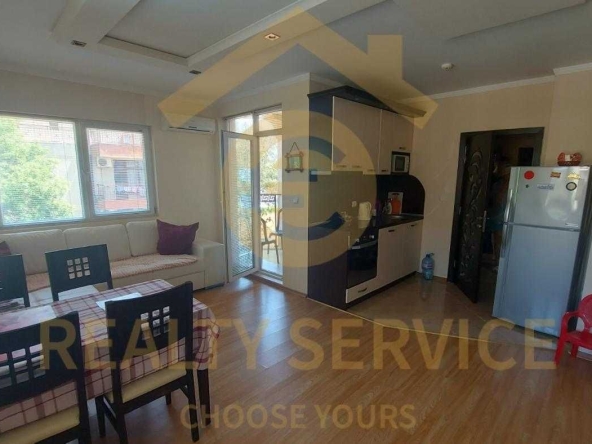 Двустаен апартамент в к.к. Слънчев бряг - 59 кв.м за 1221 €/кв.м - Снимка #1