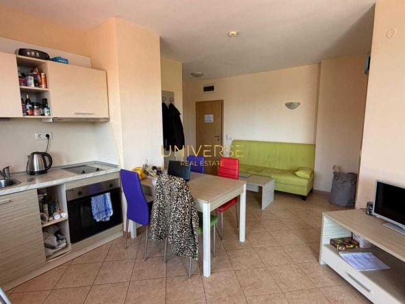 Тристаен апартамент в к.к. Слънчев бряг - 73 кв.м за 769 €/кв.м - Снимка #1
