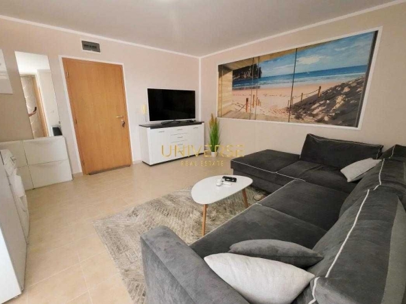 Двустаен апартамент в к.к. Слънчев бряг - 65 кв.м за 1170 €/кв.м - Снимка #1
