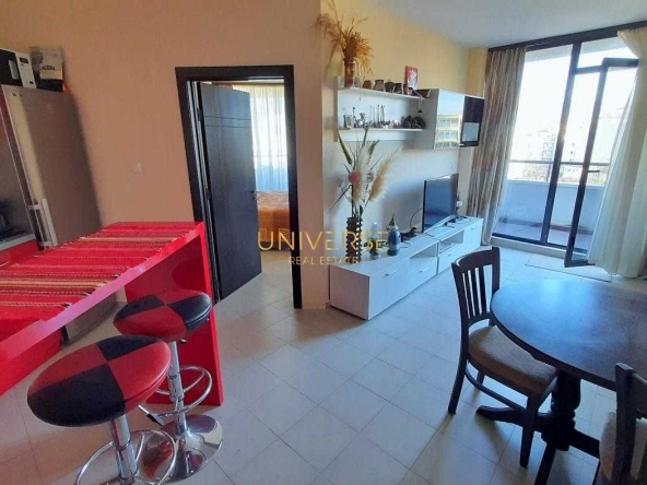 Двустаен апартамент в к.к. Слънчев бряг - 75 кв.м за 974 €/кв.м - Снимка #1