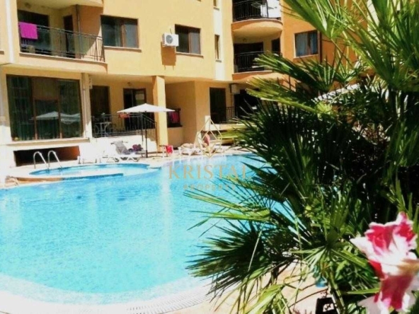 Тристаен апартамент в к.к. Слънчев бряг - 77 кв.м за 586 €/кв.м - Снимка #1