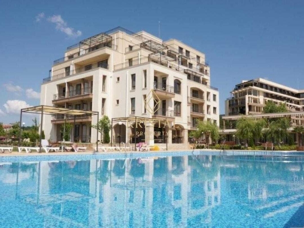 Двустаен апартамент в к.к. Слънчев бряг - 58 кв.м за 2044 €/кв.м - Снимка #1