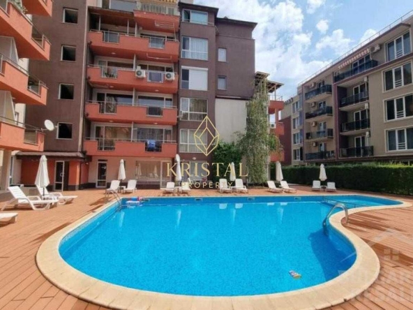 Двустаен апартамент в к.к. Слънчев бряг - 52 кв.м за 687 €/кв.м - Снимка #1