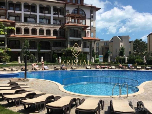 Тристаен апартамент в Свети Влас - 111 кв.м за 758 €/кв.м - Снимка #1