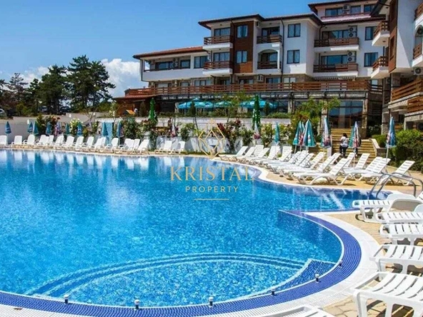 Двустаен апартамент в к.к. Слънчев бряг - 67 кв.м за 999 €/кв.м - Снимка #1