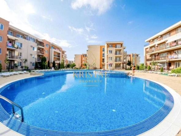 Двустаен апартамент в к.к. Слънчев бряг - 55 кв.м за 1328 €/кв.м - Снимка #1