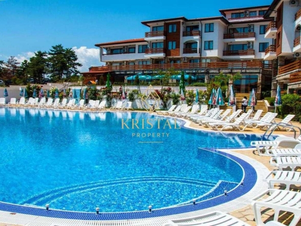 Едностаен апартамент в к.к. Слънчев бряг - 52 кв.м за 687 €/кв.м - Снимка #1