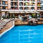 Двустаен апартамент в к.к. Слънчев бряг - 52 кв.м за 1520 €/кв.м - Снимка #1